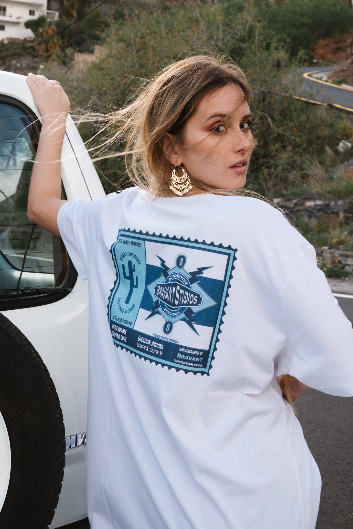 Seal Tee